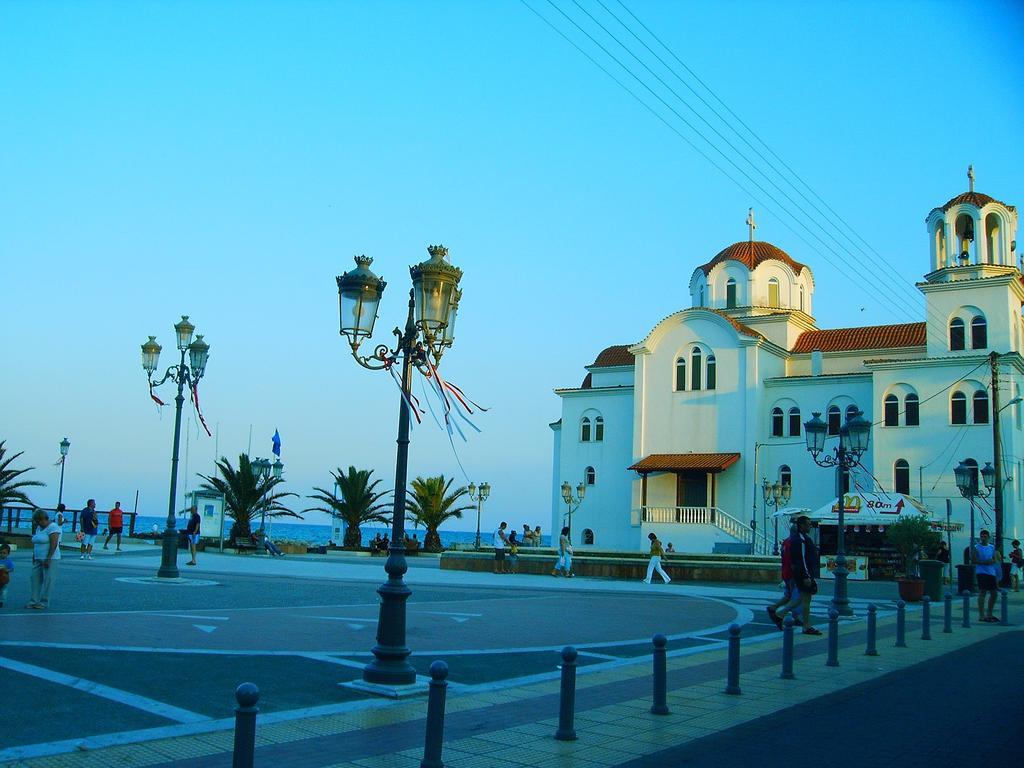 Hotel G.L. Paralía エクステリア 写真